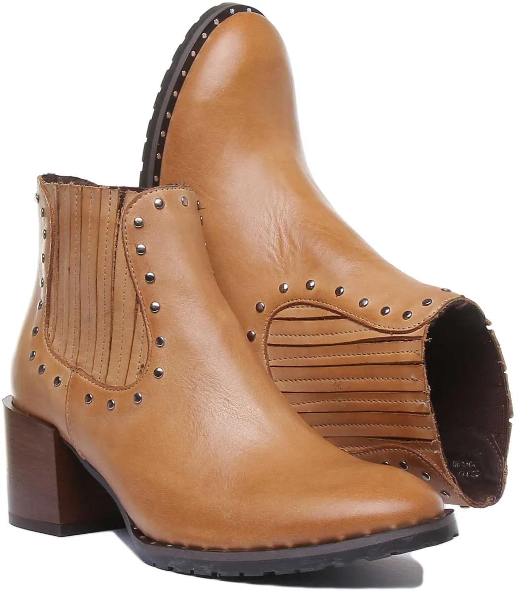 JUSTINREESS Hero Bota vaquera de cuero con tachuelas para mujer en negro