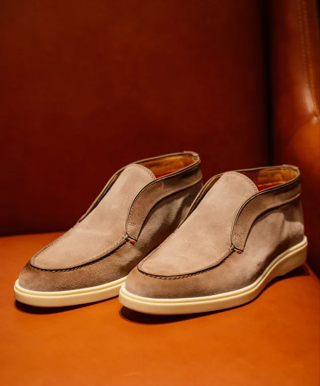 Santoni Brown suede deserts