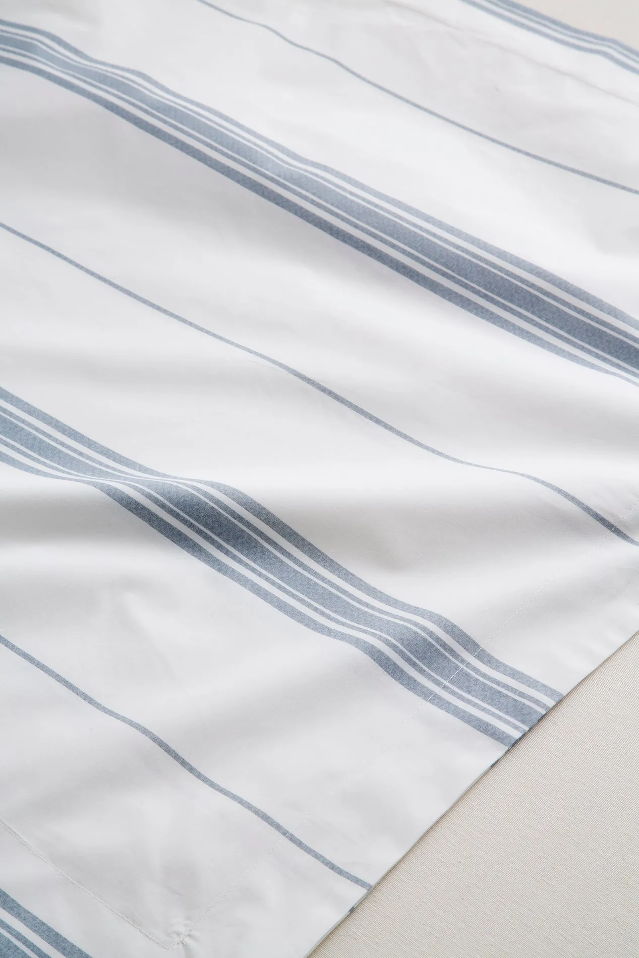 Sábana Encimera de Algodón Percal 200h Cama 135 - Rayas Azules